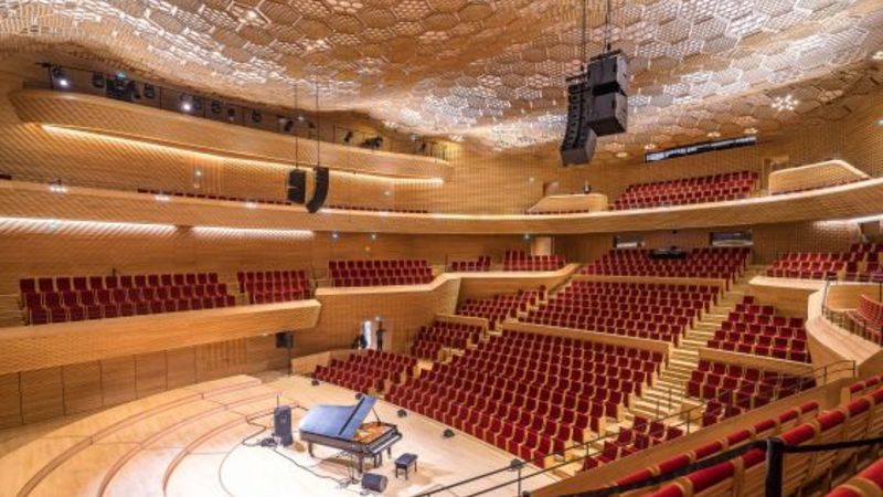 La Seine Musicale Auditorium | Copyright: © Les Films de la Decouverte
