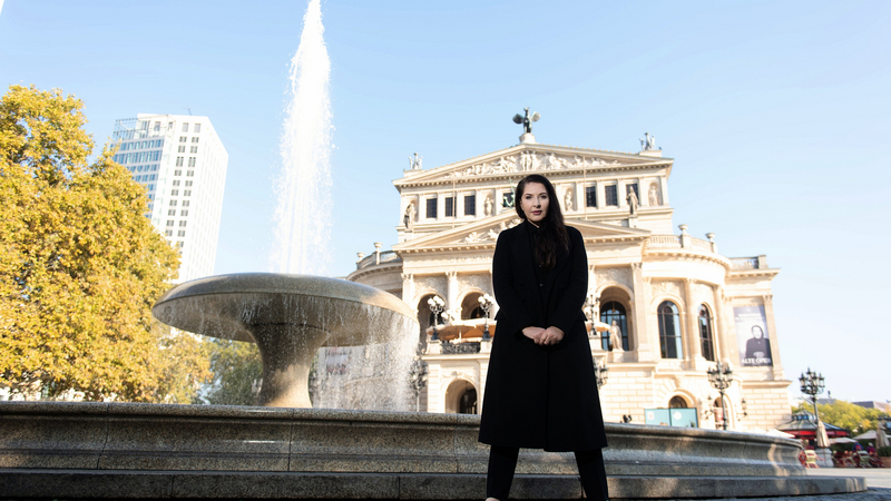 Marina Abramović at the Alte Oper Frankfurt. | Copyright: © Alte Oper Frankfurt, Wonge Bergmann.