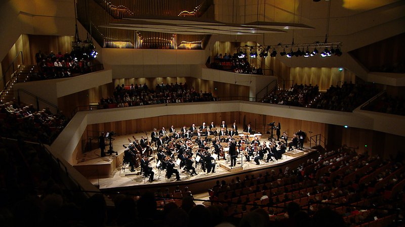 Dresden Festival Orchestra, Ivor Bolton | Copyright: © Accentus Music