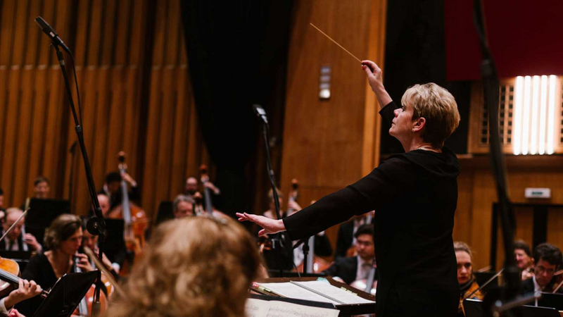 Marin Alsop at a rehearsal with the RSO Wien | Copyright: © Theresa Wey
