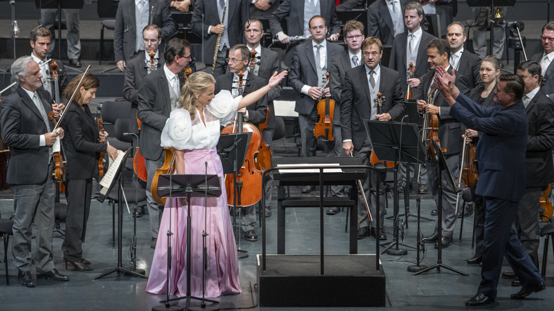 Elina Garanča, Christian Thielemann & Vienna Philharmonic | Copyright: © Marco Borrelli / Unitel