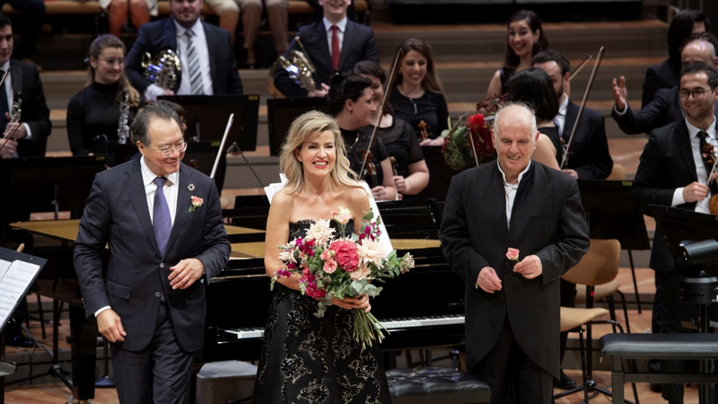 Anne-Sophie Mutter, Yo-Yo Ma & Daniel Barenboim  | Copyright: © Adamik / DG