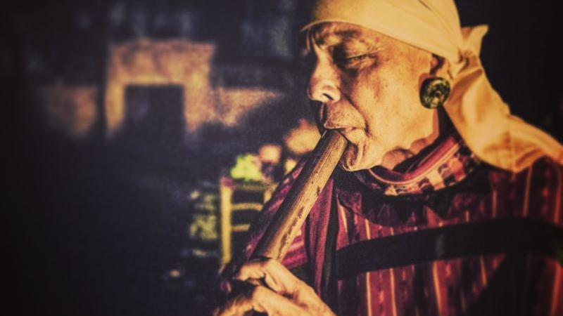 Luis Perez plays flute in Xochimilco, Mexico City | Copyright: © Caminante Films