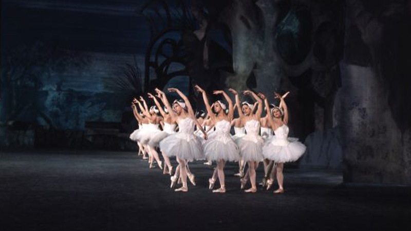 MMM | Rudolf Nureyev and Margot Fonteyn: Swan Lake | Copyright: © Unitel