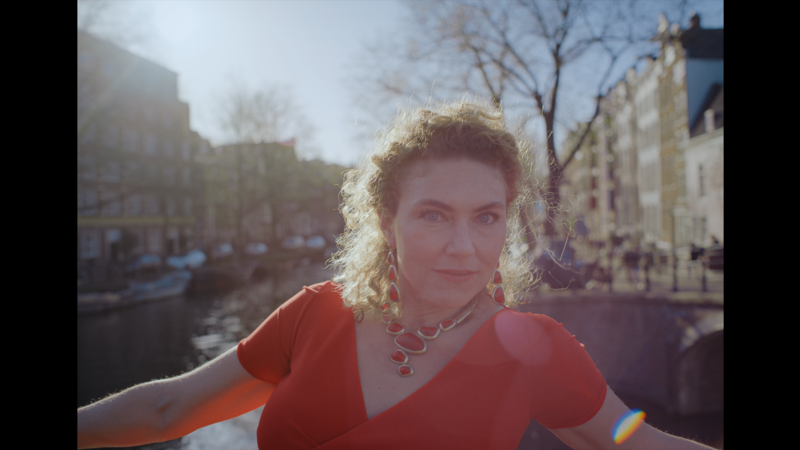 Springtime in Amsterdam_Annette Dasch | Copyright: © Naxos Audiovisual / © Stef Kwinten