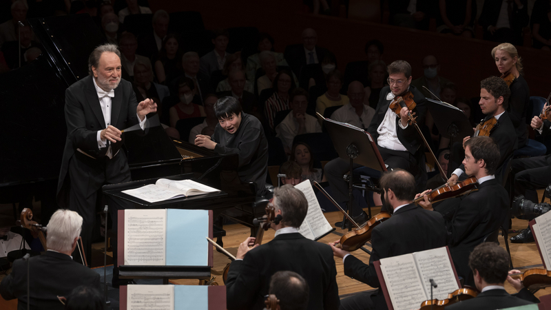 Riccardo Chailly, Lucerne Festival Orchestra, Mao Fujita | Copyright: © Priska Ketterer