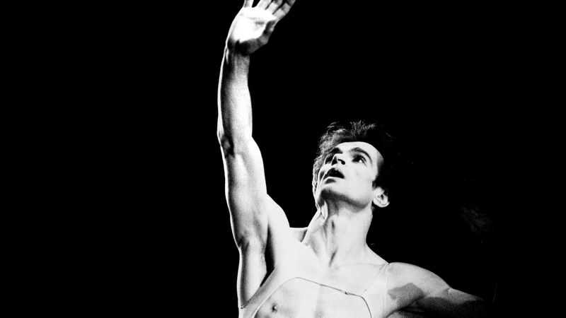 MMM | Rudolf Nureyev’s Swan Lake | Copyright: © Fondation Rudolf Noureev / Francette Levieux