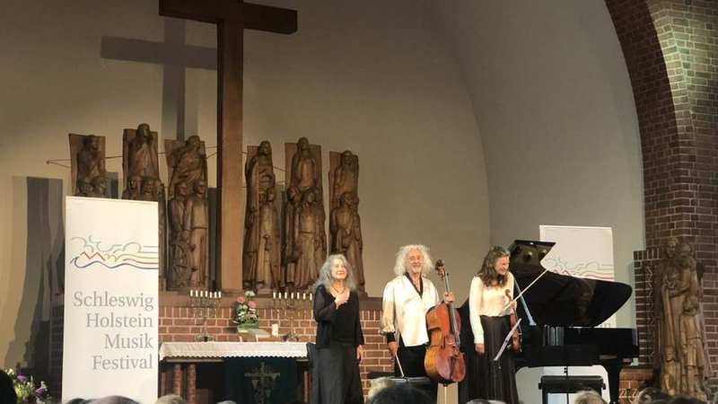 Mischa Maisky - A Man and his Cello | Copyright: © sounding images