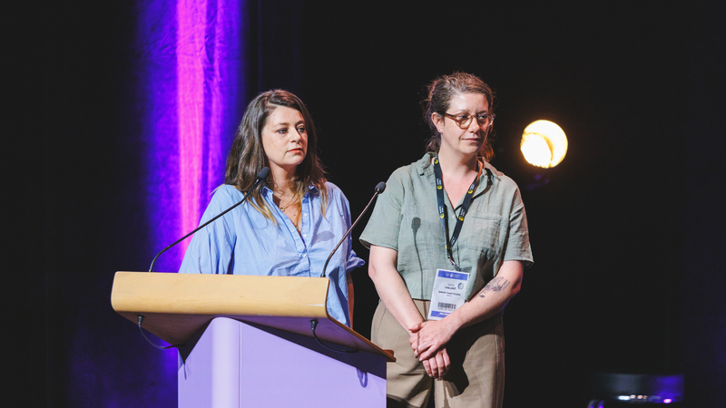 Marine Vaillant and Aurelia Makdessi winning the IMZ Award at Sunny Side of the Doc 2024 with their production 'Niemeyer 4 Ever' | Copyright: © Hugo Lafitte / SSD