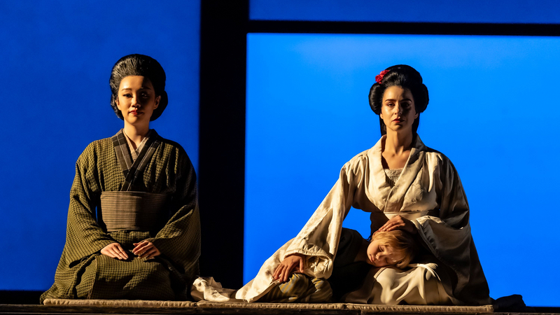 Hongni Wu as Suzuki and Asmik Grigorian as Cio-Cio-San | Copyright: © Marc Brenner / Royal Opera House / Opus Arte