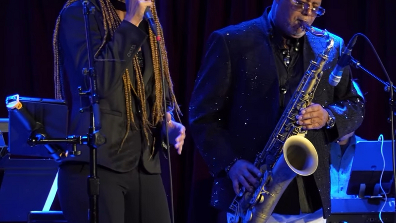 Najee with Bossa Nova Noites on Tour | Copyright: © Legacy and Alchemy (Legado e Alquimia Brasil Talent, LLC)