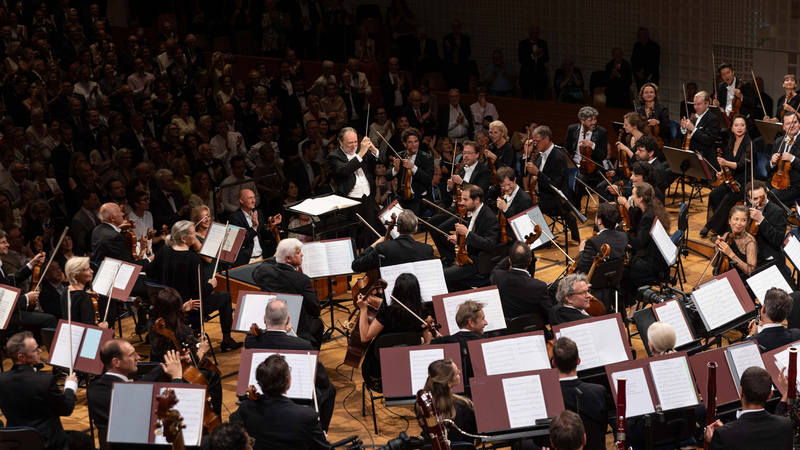 Riccardo Chailly and the Lucerne Festival Orchestra | Copyright: &copy; Manuela Jans