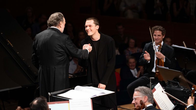 Riccardo Chailly and Lukas Sternath | Copyright: &copy; Manuela Jans